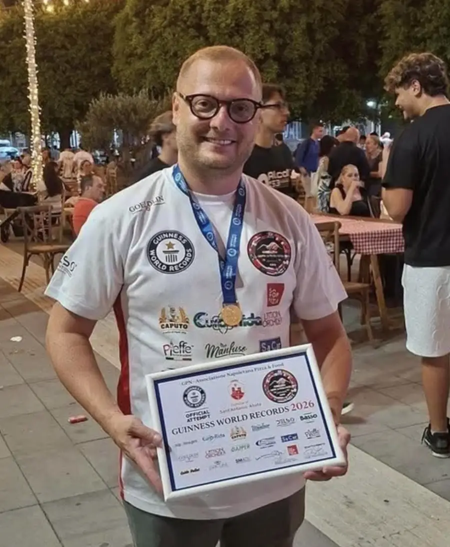 Damir Karpuzzi drži Guinnesovu plaketu za rekord 2026